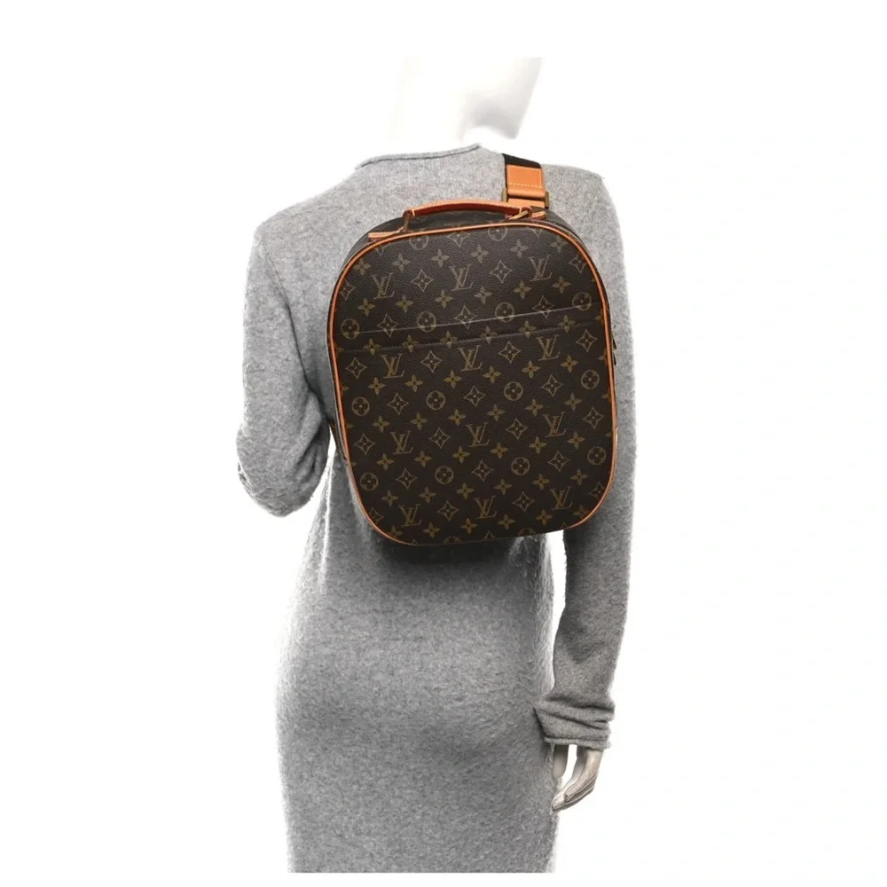 Vintage Louis Vuitton 2001 brown monogram backpack